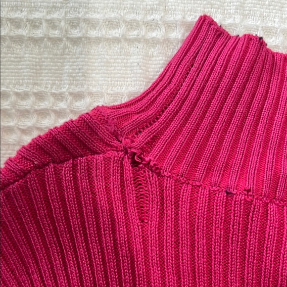Pink Ribbed Cutout Sweater - Picture 3 of 5